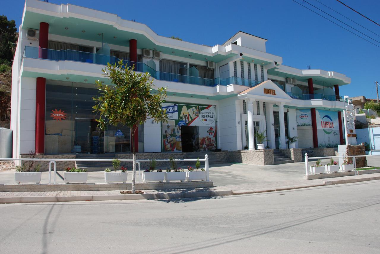The City Gate Hotel Sarandë Esterno foto